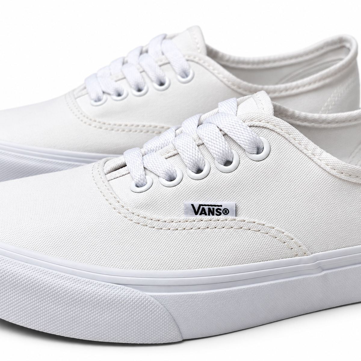 Tênis Vans Authentic True White VN00BEE3W00