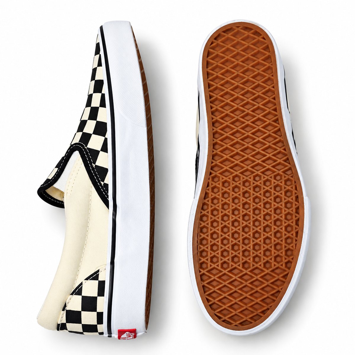 Tênis Vans Classic Slip On Black/White VNB00EYEBWW