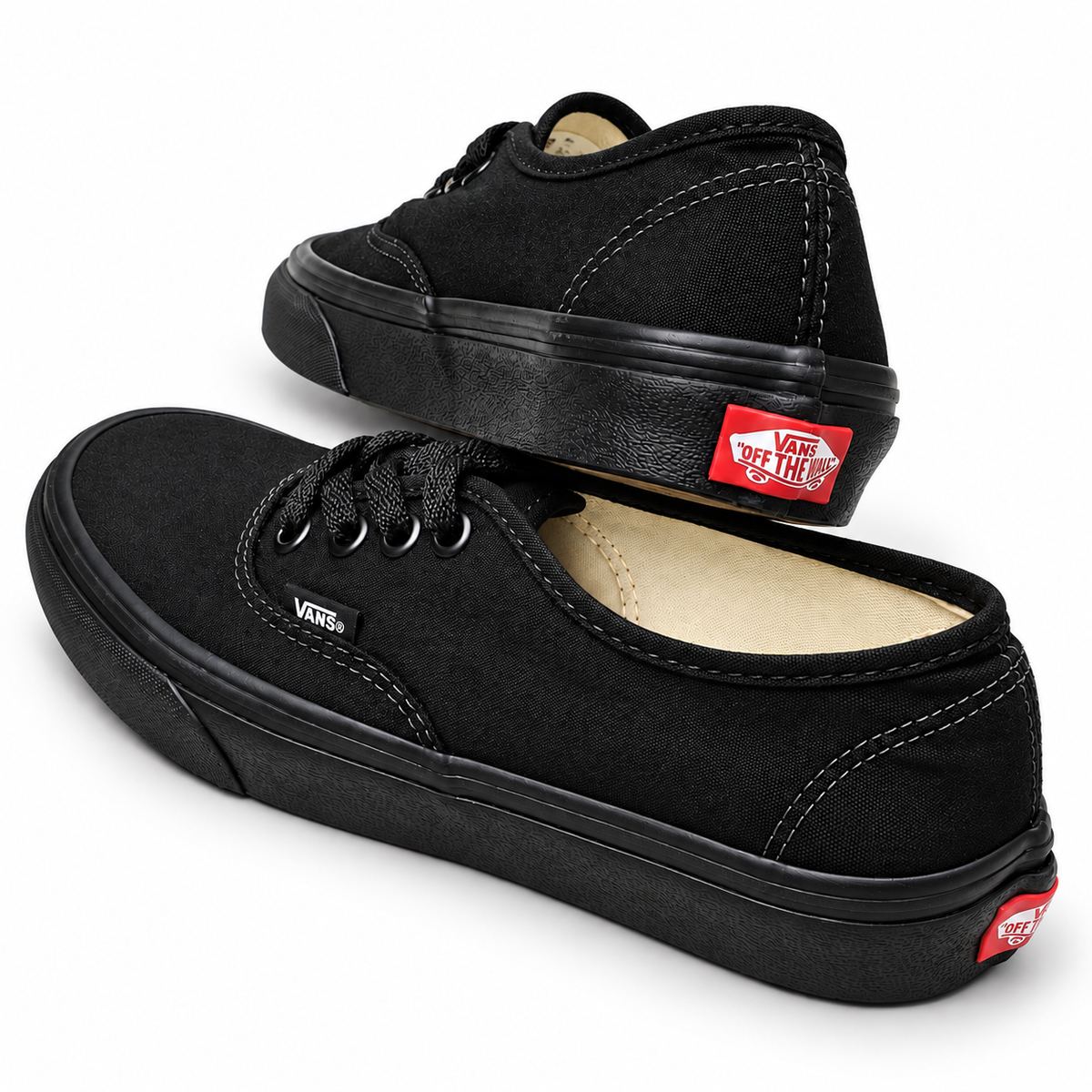 Tênis Vans Authentic Black/Black VN00BEE3BKA