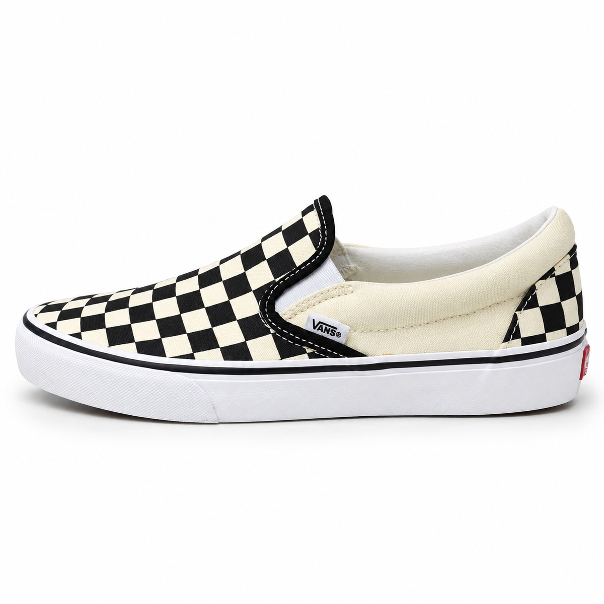 Tênis Vans Classic Slip On Black/White VNB00EYEBWW